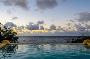 vue d'anguilla, le paradis fisscal des Caraîbes